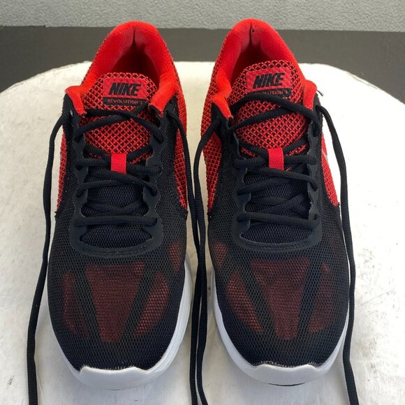 Nike Revolution 3 University Red/Metallic Silver Shoes 819300-600,Size 10.5 Men - Picture 1 of 10